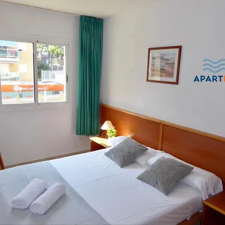Apartbeach Vancouver Climatizado Piscina Y Parquing Appartement Salou